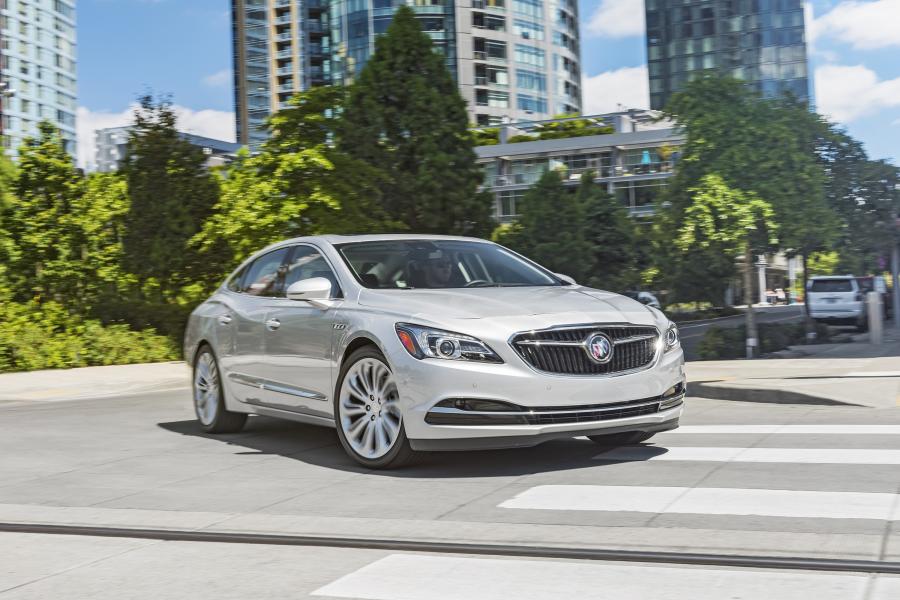 Buick LaCrosse 2016 года  (NA) (фото 12 из 36)